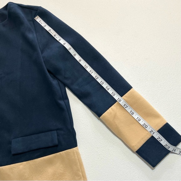 Colorblock Open Front Overcoat - Picture 7 of 7